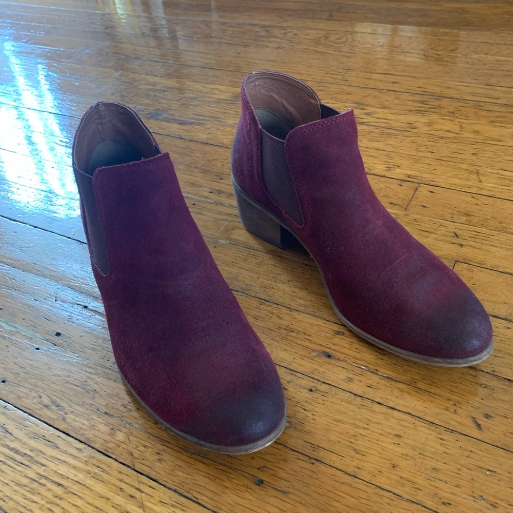 BP maroon suede ankle booties